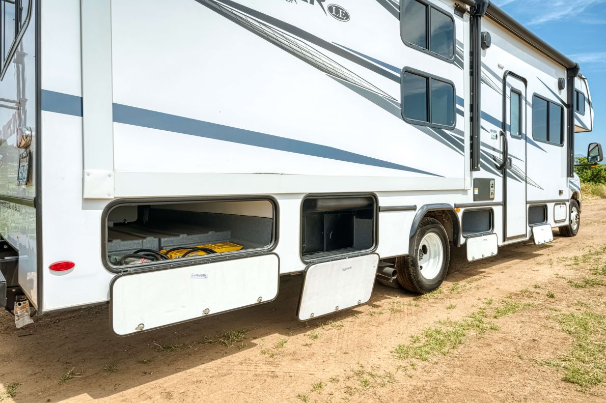 Class C Family Sleeper (FS)
