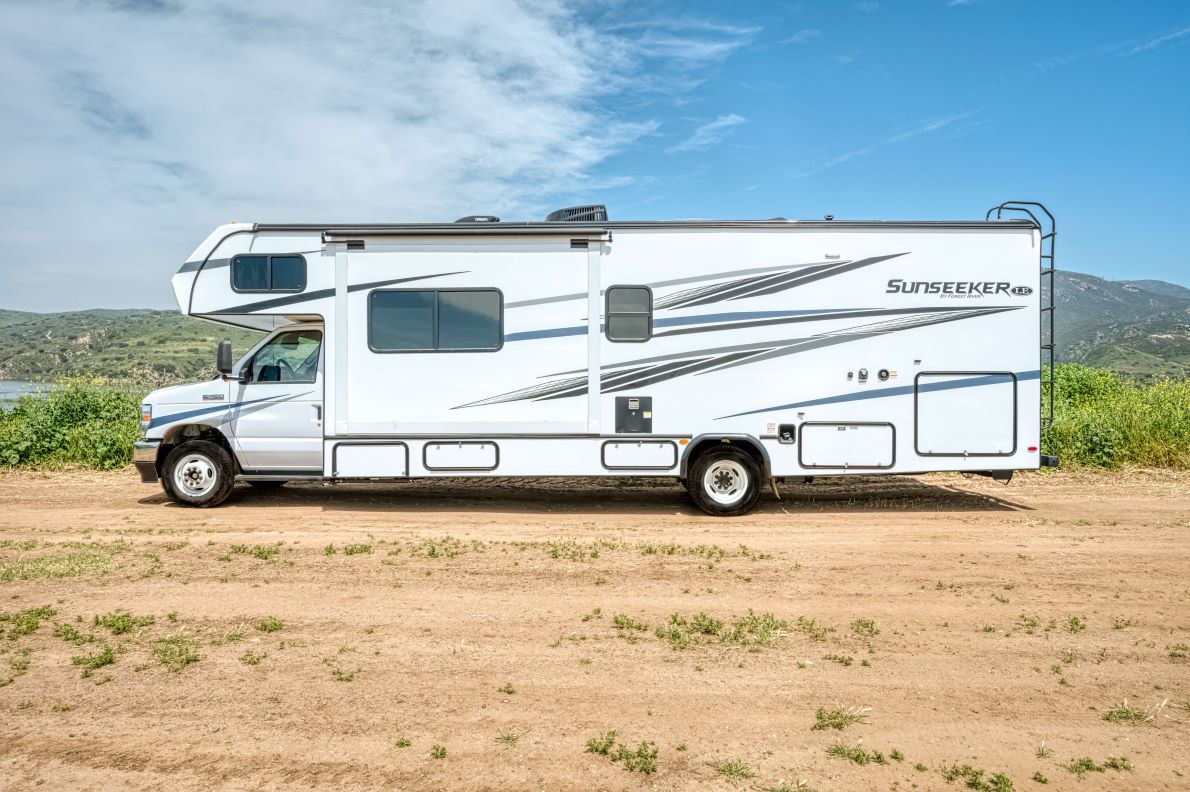 Class C Family Sleeper (FS)