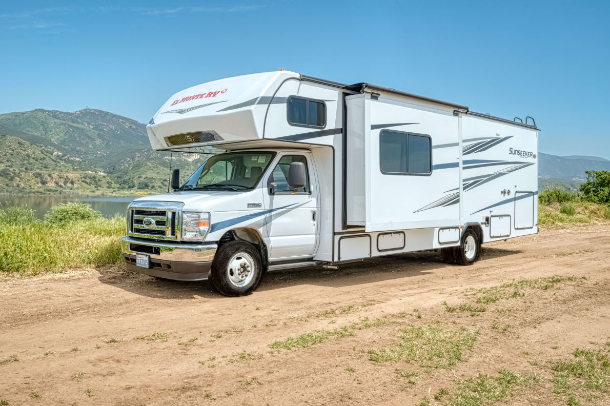 Class C Family Sleeper (FS)