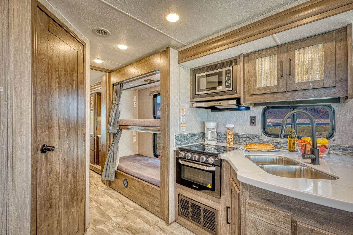 Class A Luxury Sleeper (AF)