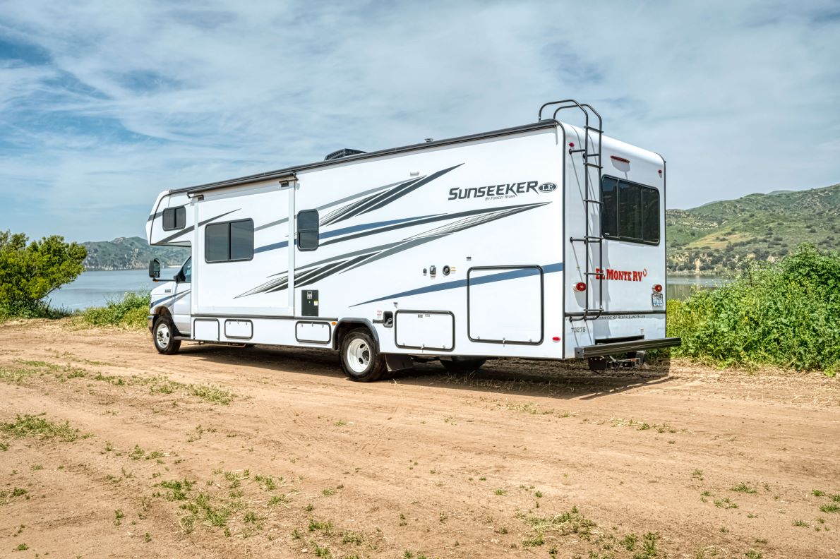 Class C Family Sleeper (FS)